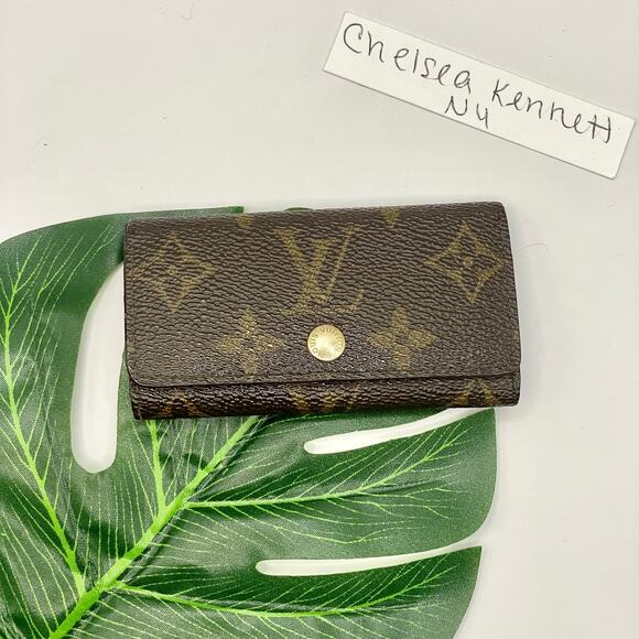 Louis Vuitton 4 Key Holder Chain Monogram Canvas Wallet SLG - Picture 1 of 12